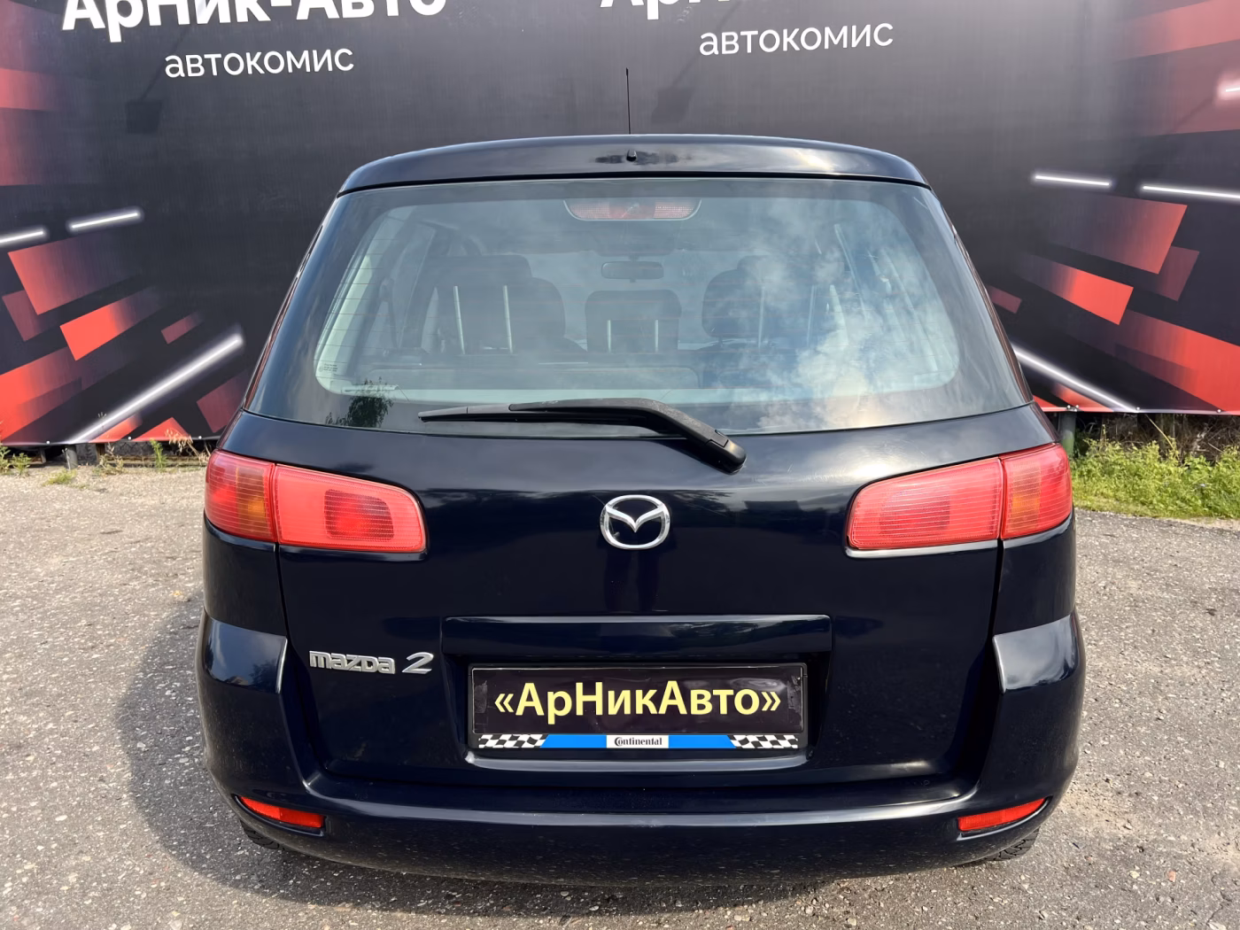Mazda 2 фото 7