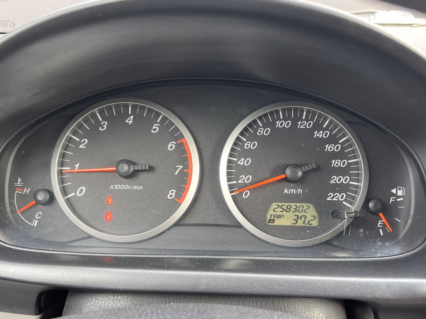 Mazda 2 фото 14