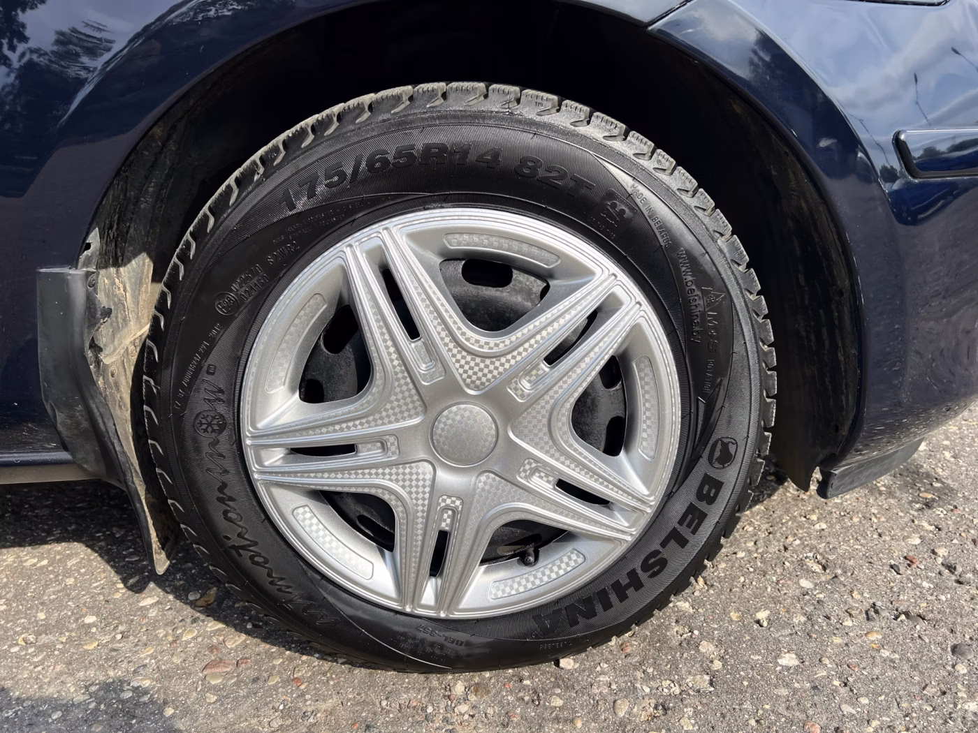 Mazda 2 фото 24