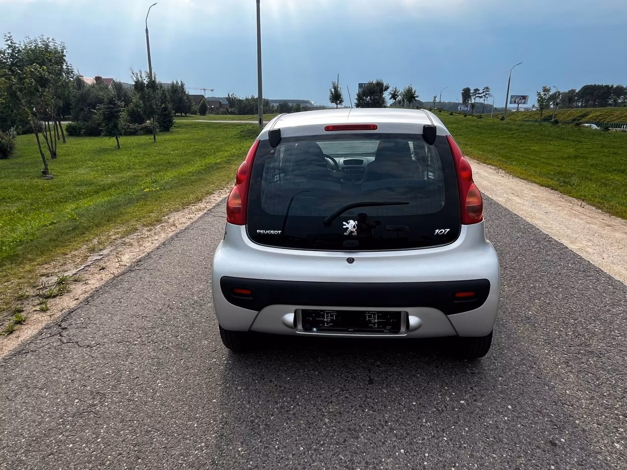 Peugeot 107 фото 4