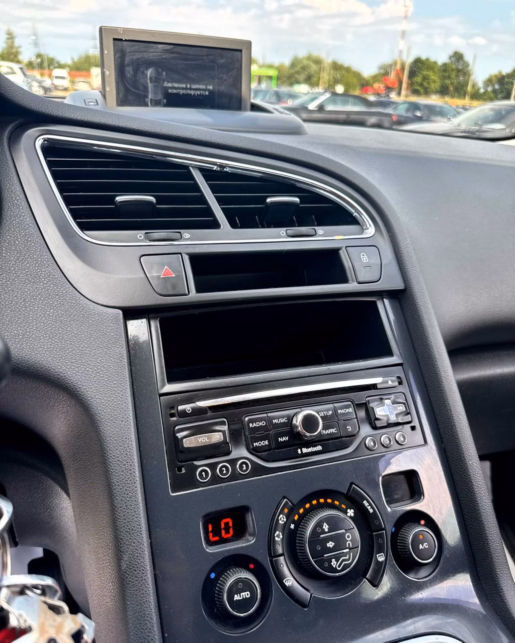 Peugeot 5008 фото 12