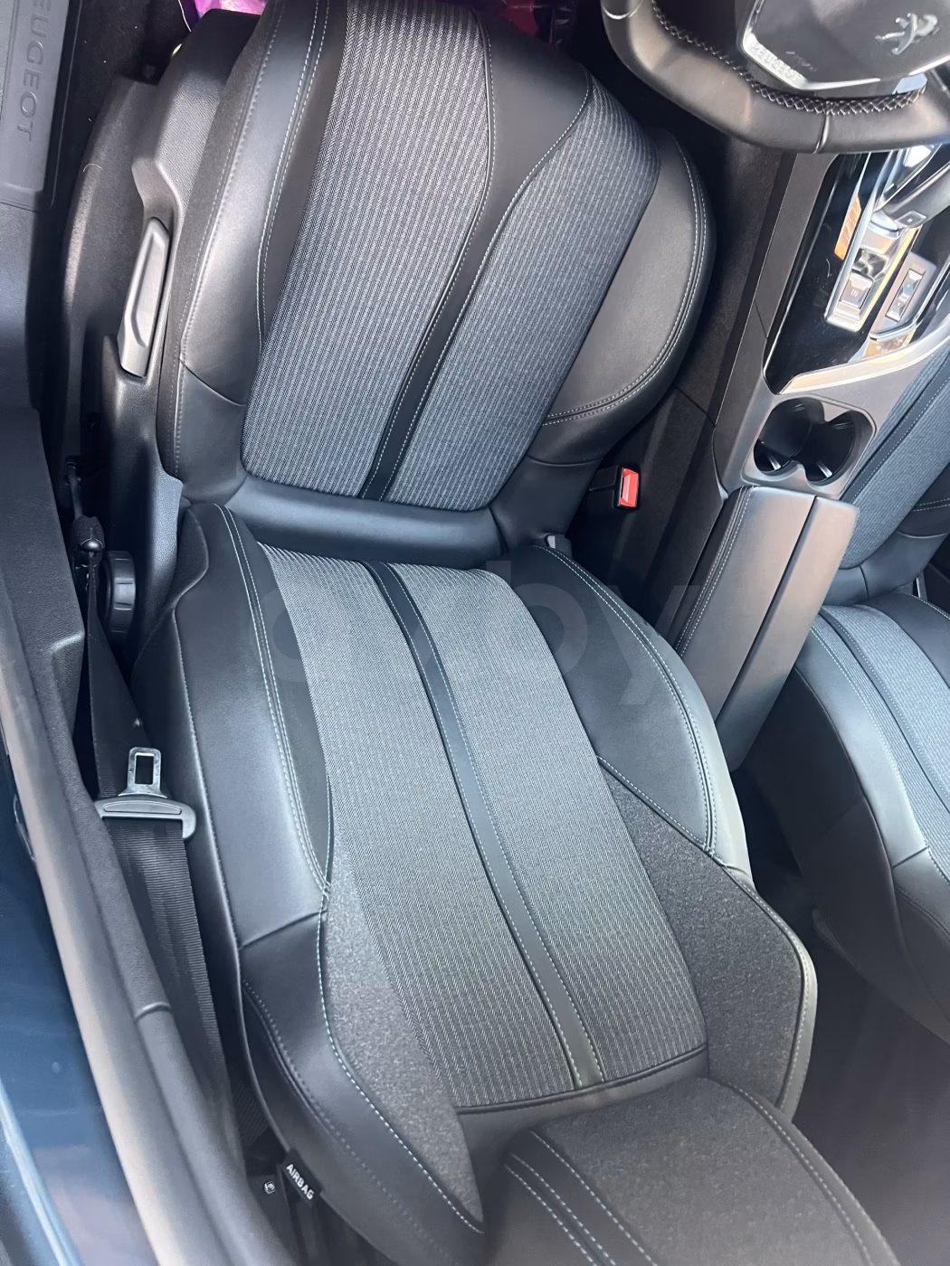 Peugeot 5008 фото 11