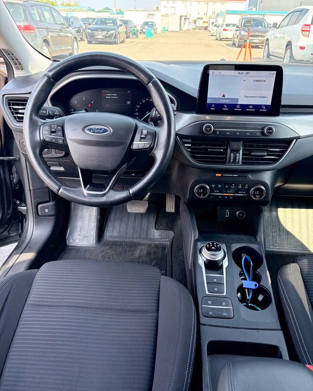 Ford Focus фото 11