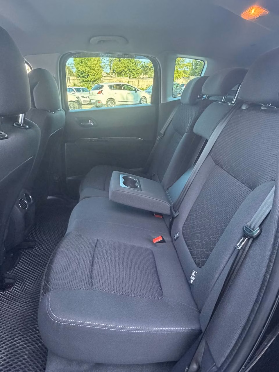 Peugeot 3008 фото 11
