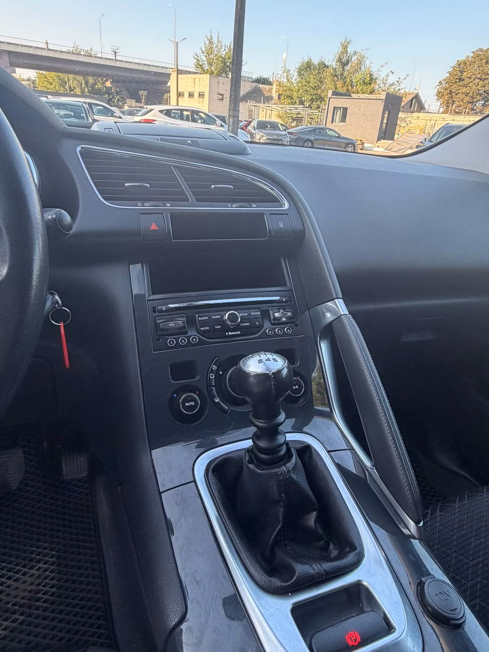 Peugeot 3008 фото 14