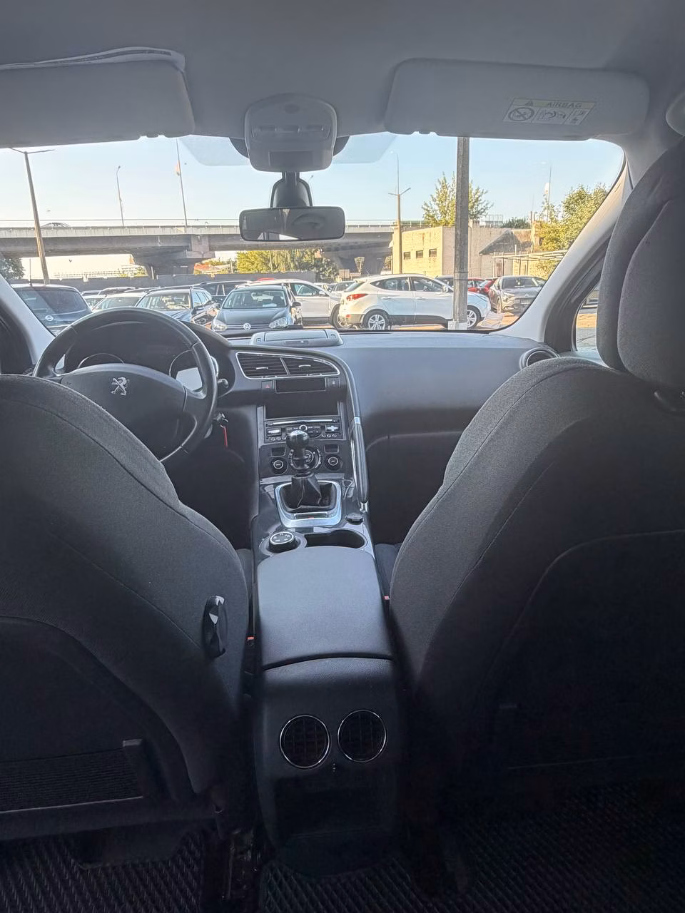 Peugeot 3008 фото 9