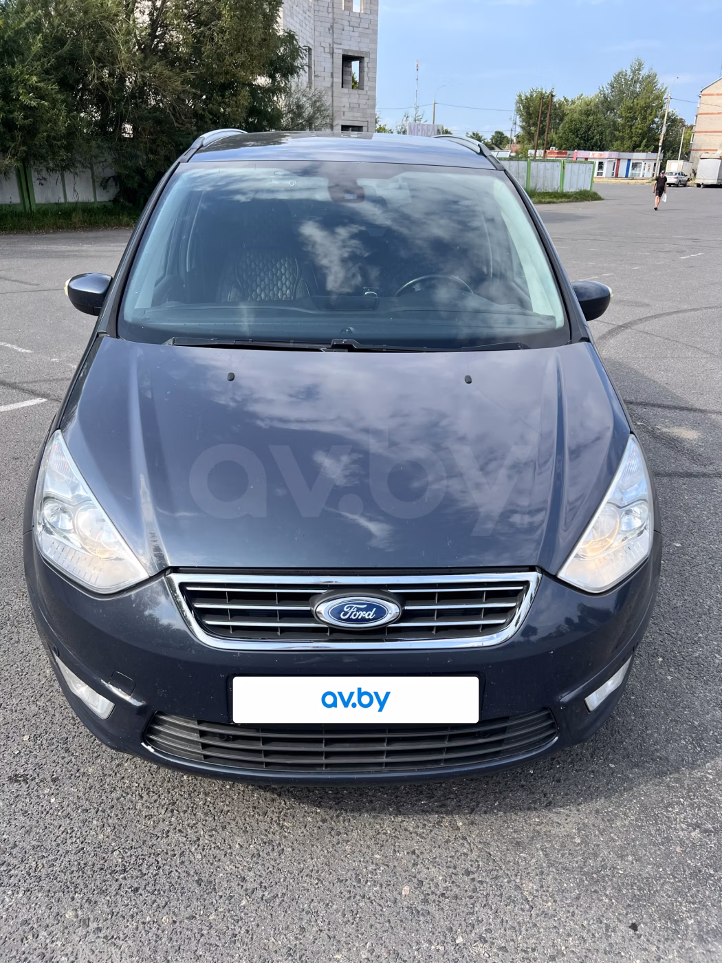 Ford Galaxy фото 10