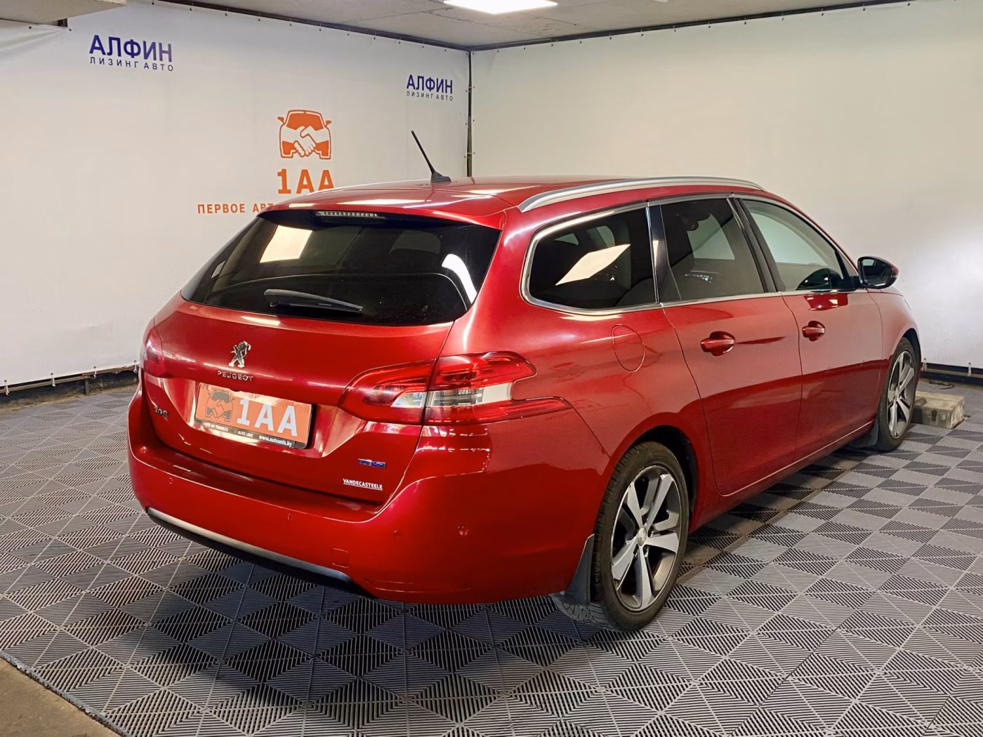 Peugeot 308 фото 3