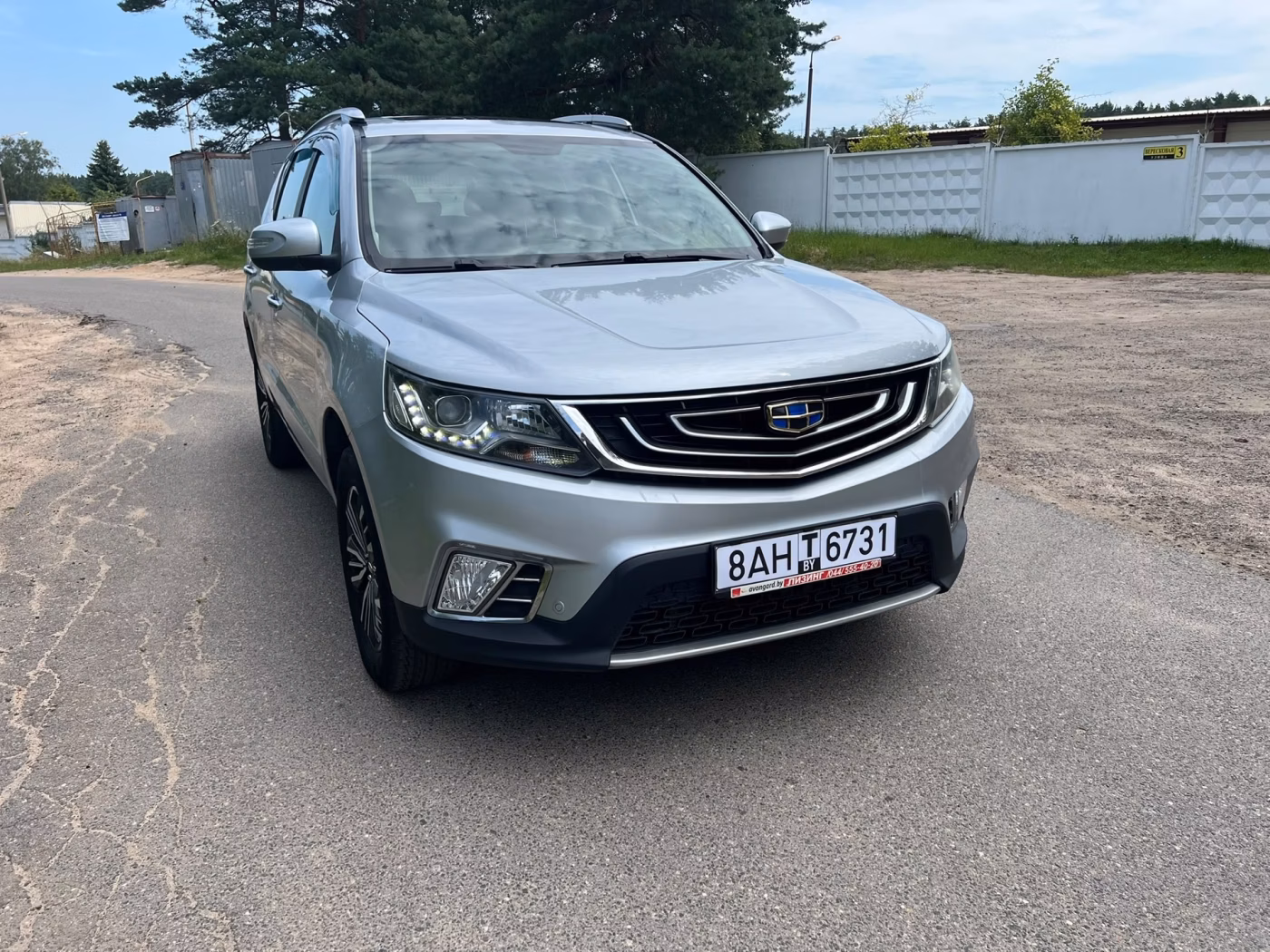 Geely Emgrand X7 фото 5