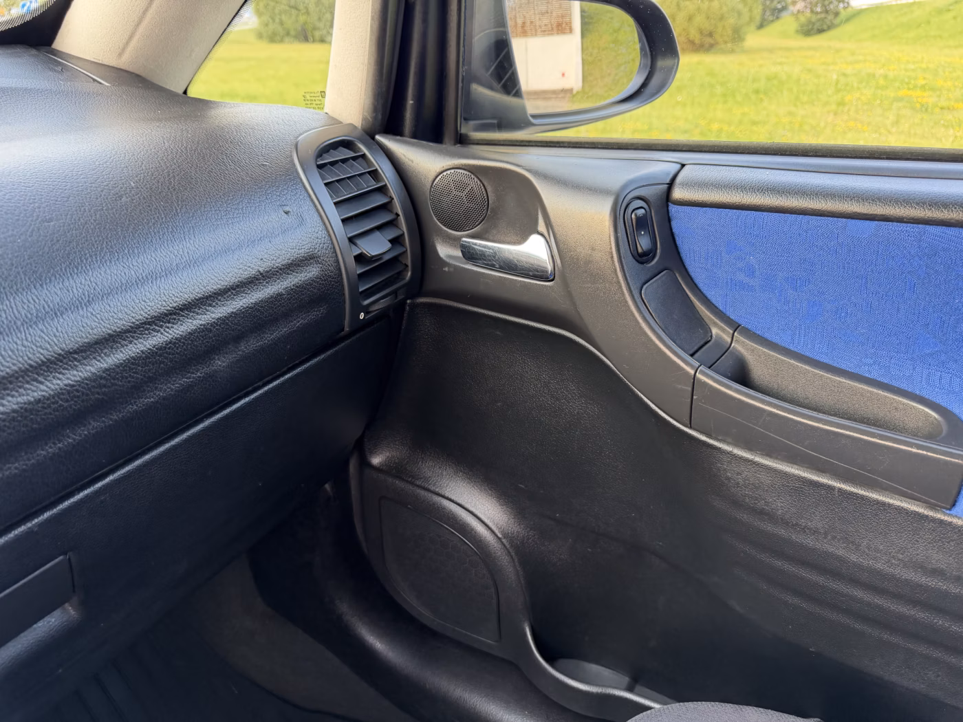 Opel Zafira фото 18