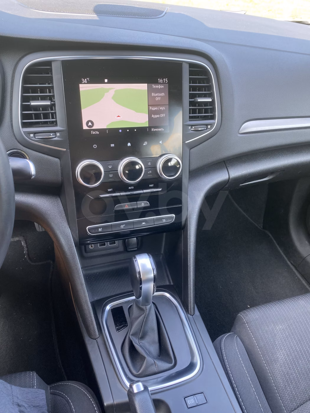 Renault Megane фото 9