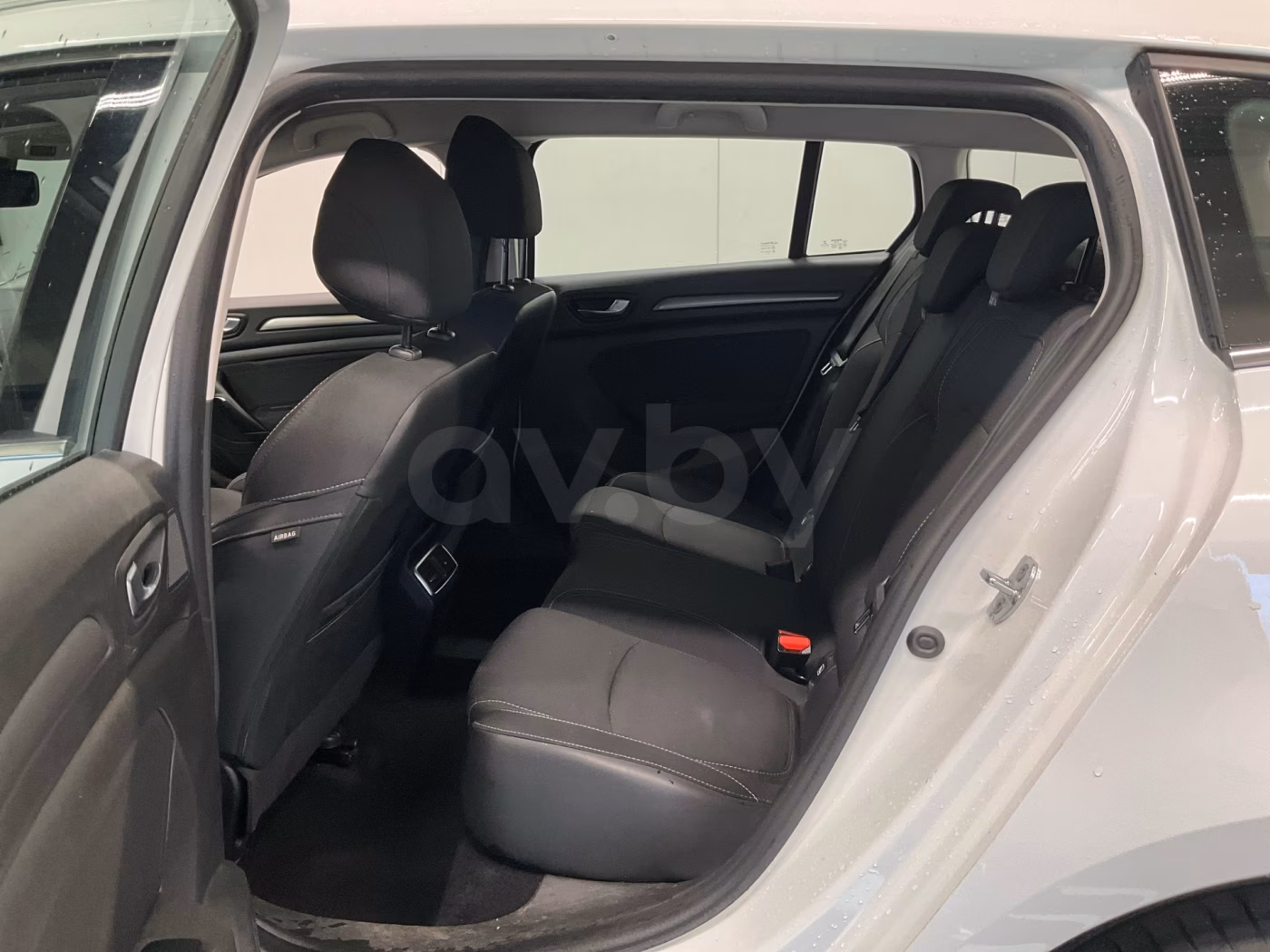 Renault Megane фото 10