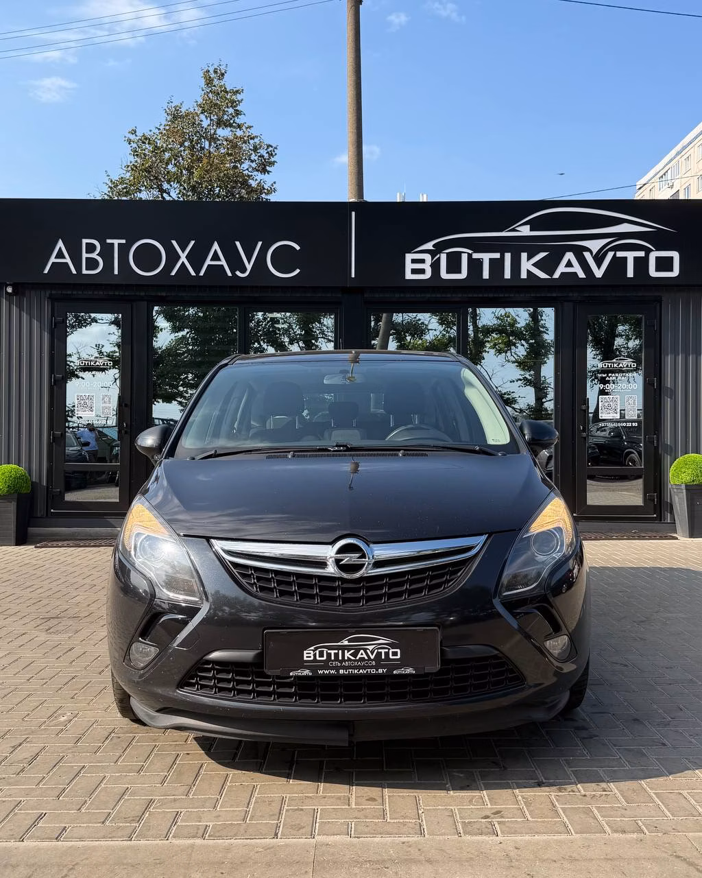 Opel Zafira фото 2