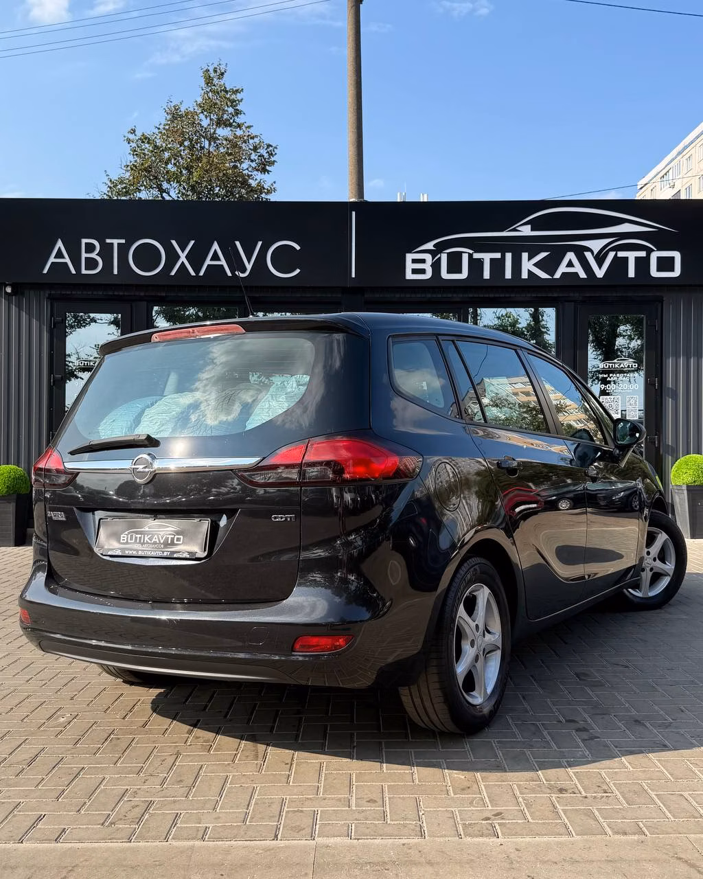 Opel Zafira фото 6