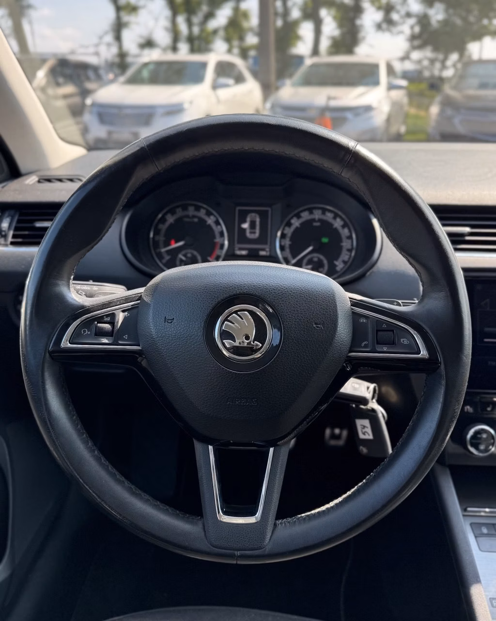Skoda Octavia фото 10