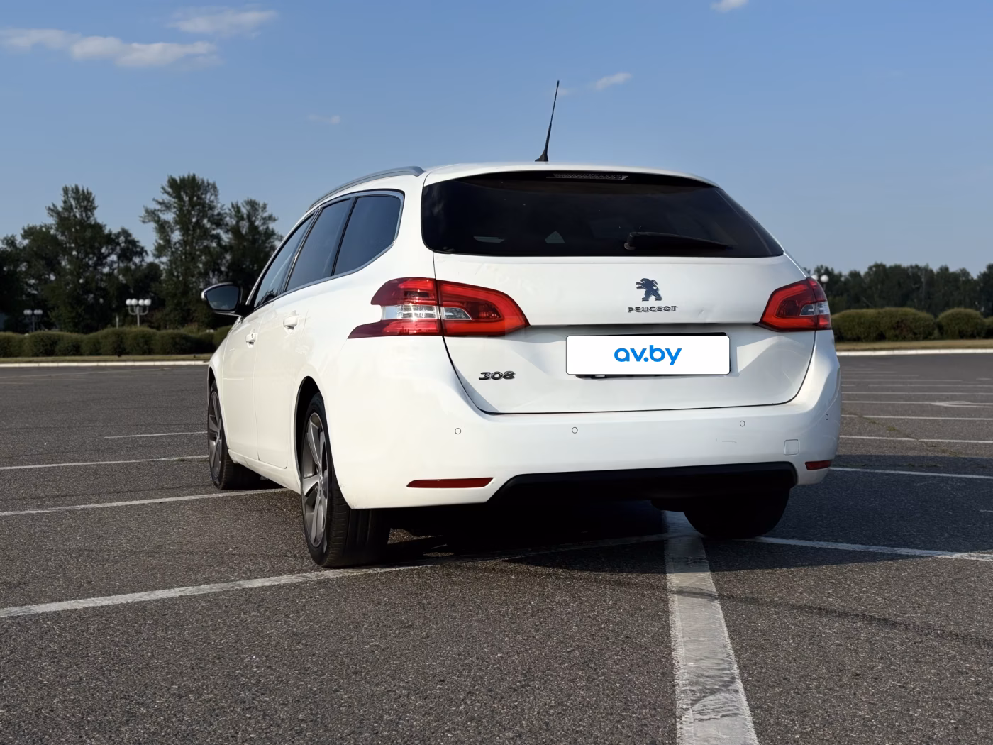 Peugeot 308 фото 7