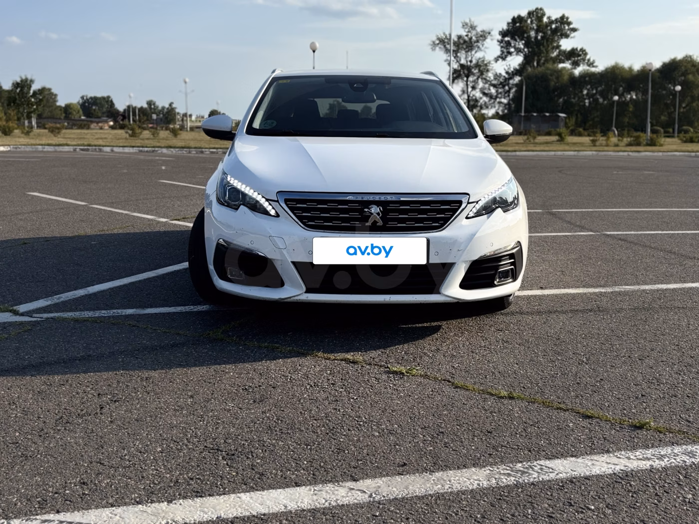 Peugeot 308 фото 8