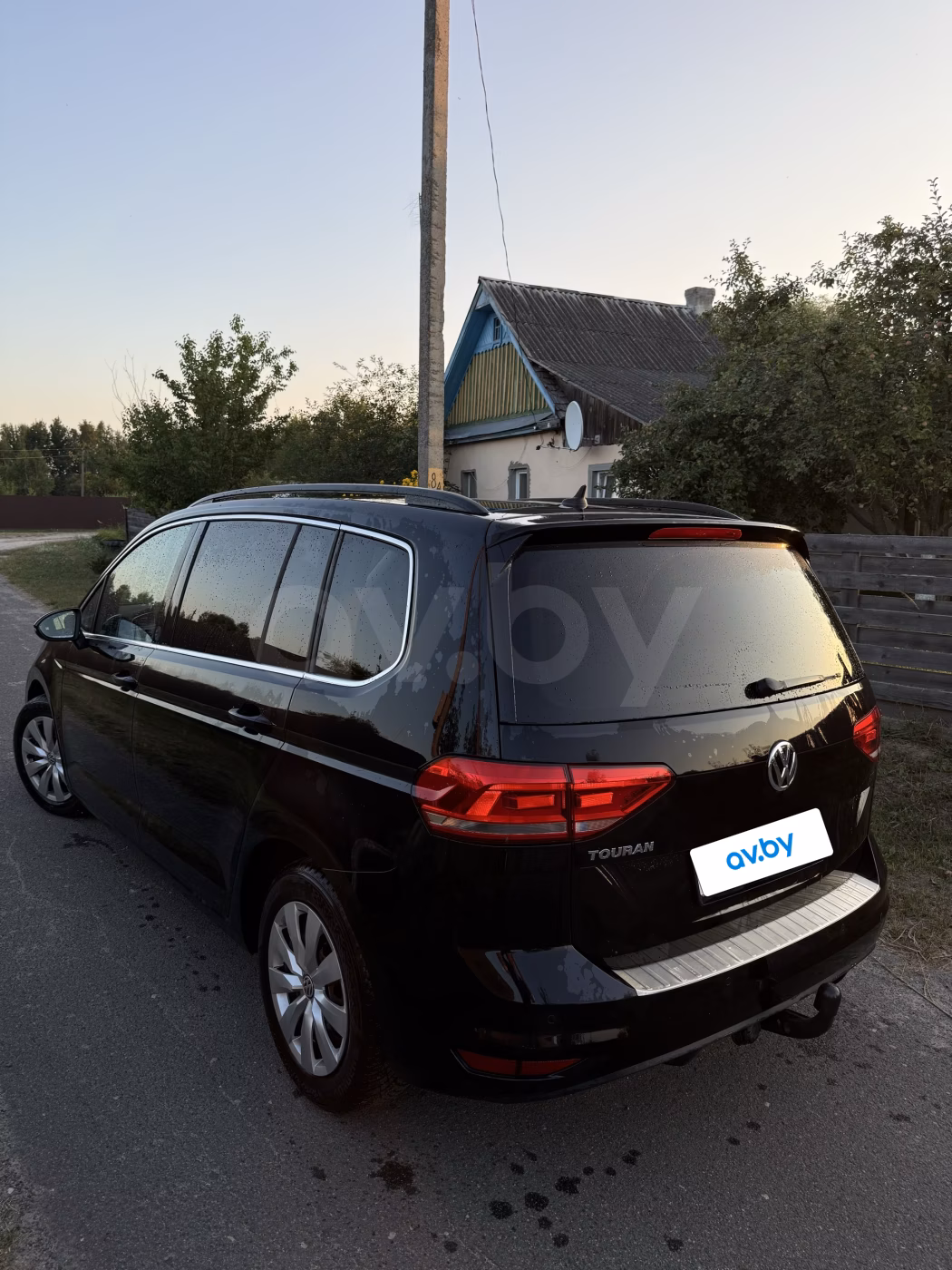 Volkswagen Touran фото 6