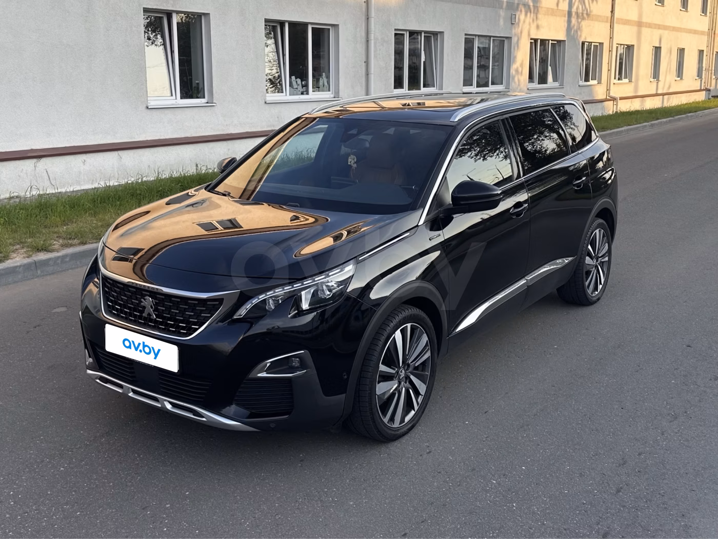 Peugeot 5008 фото 7