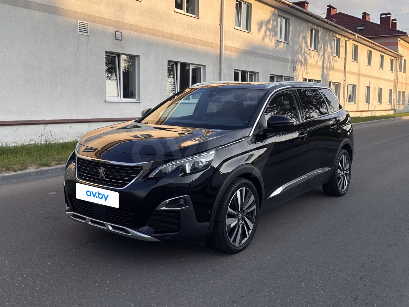 Peugeot 5008 фото 8