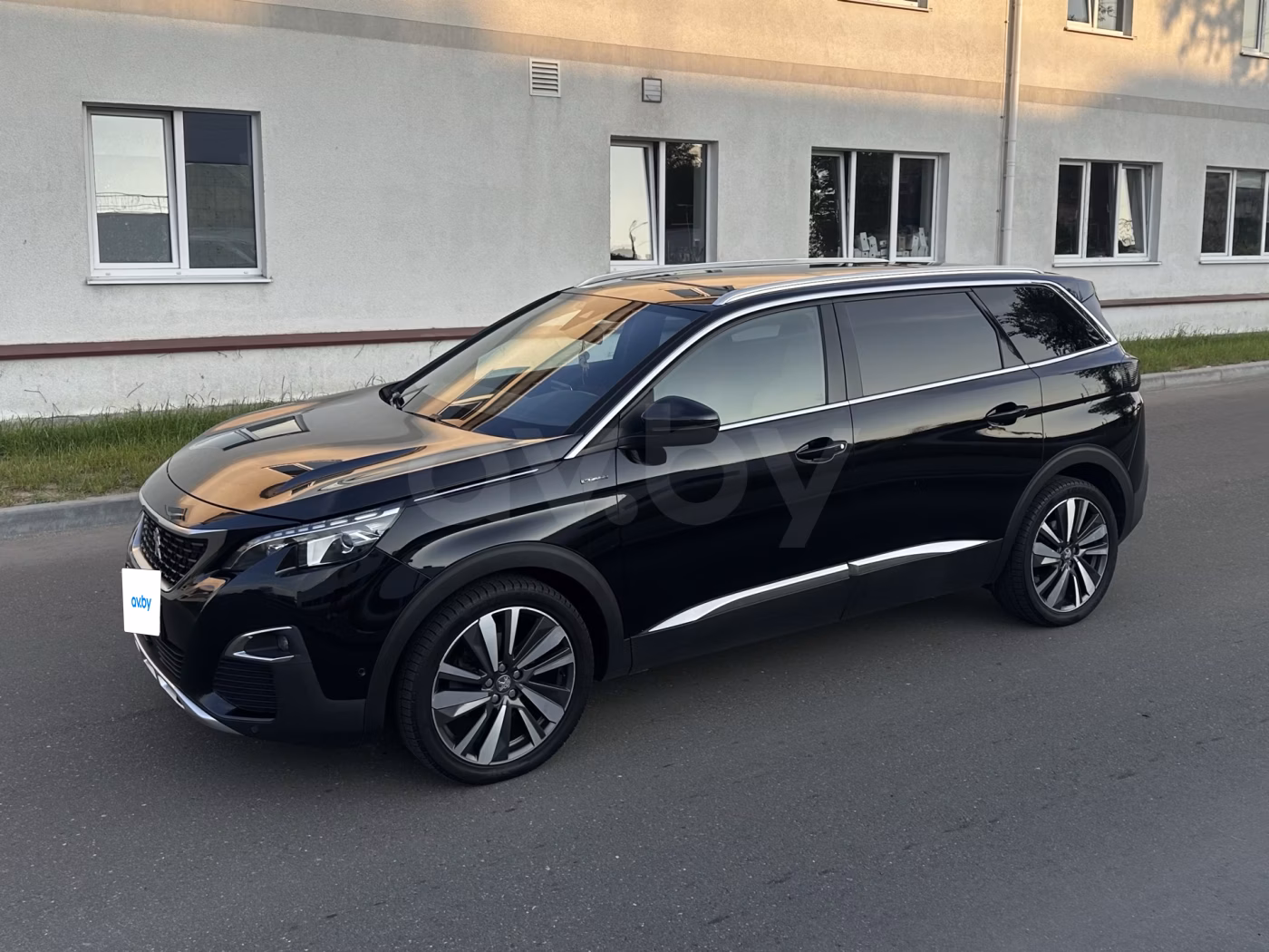 Peugeot 5008 фото 10