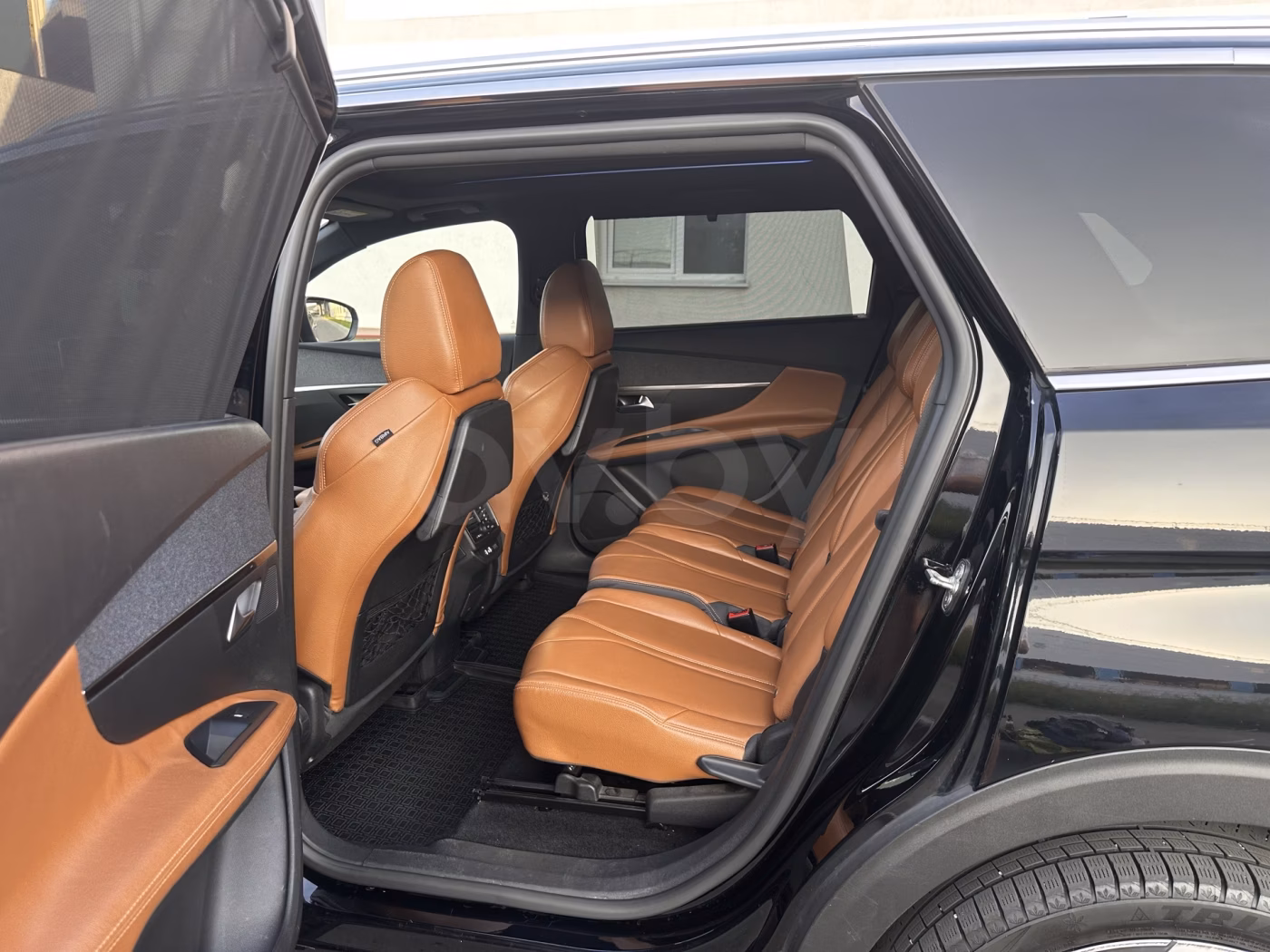 Peugeot 5008 фото 25