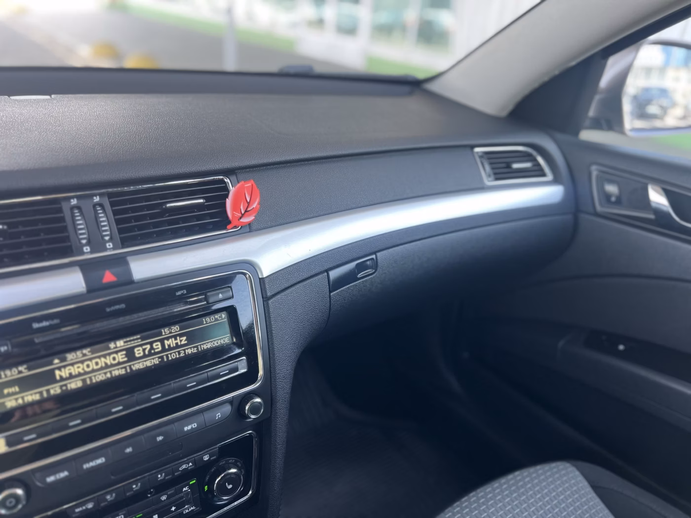 Skoda Superb фото 3