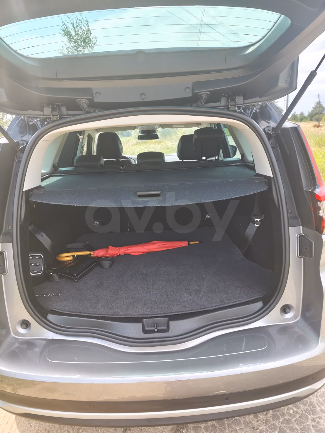 Renault Grand Scenic фото 10