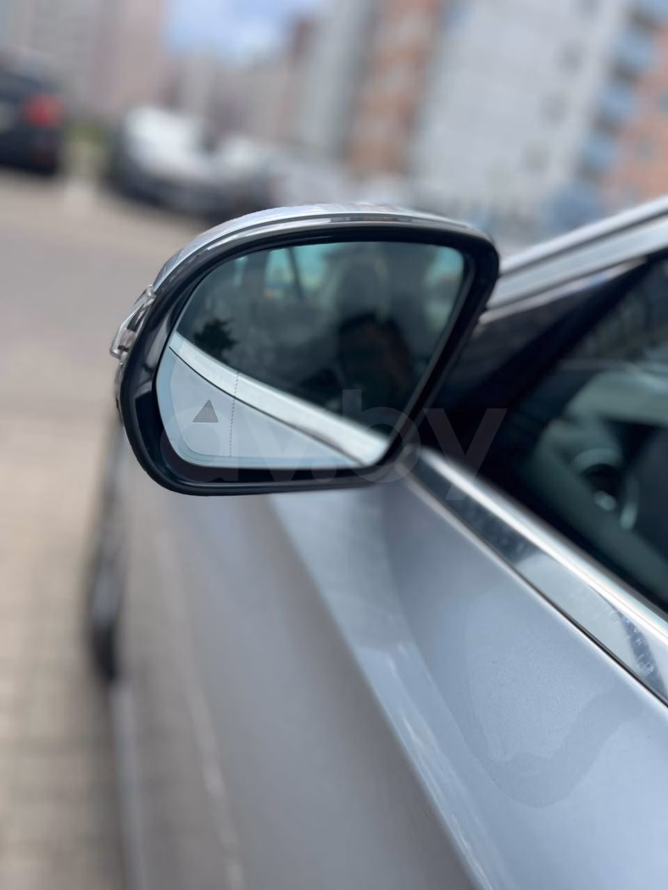 Mercedes-Benz E-Класс фото 19