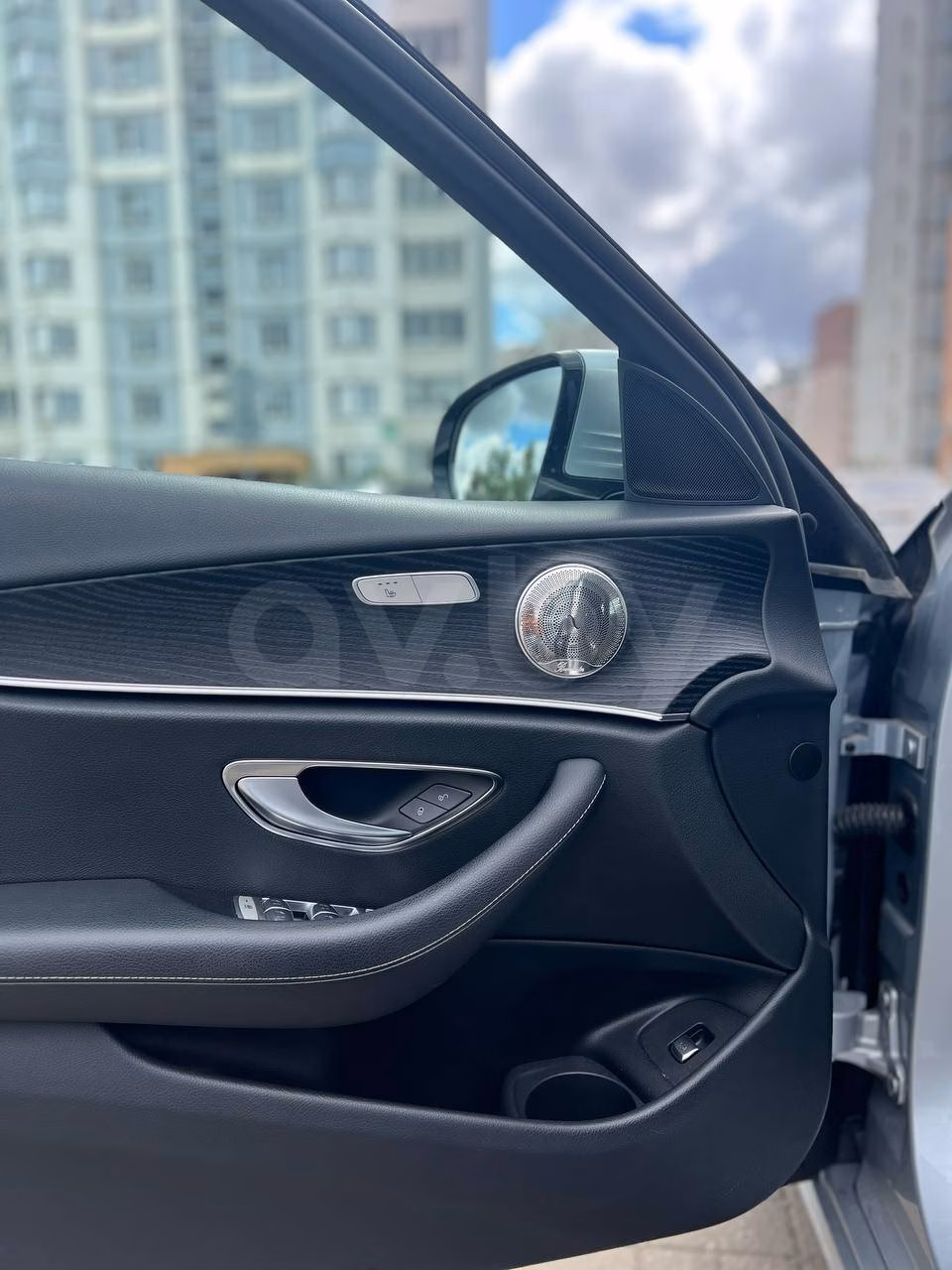 Mercedes-Benz E-Класс фото 14