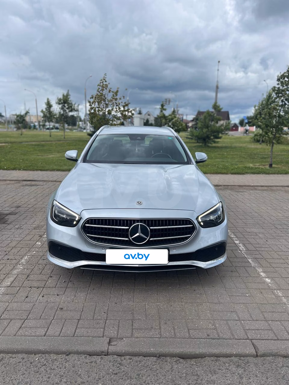 Mercedes-Benz E-Класс фото 2