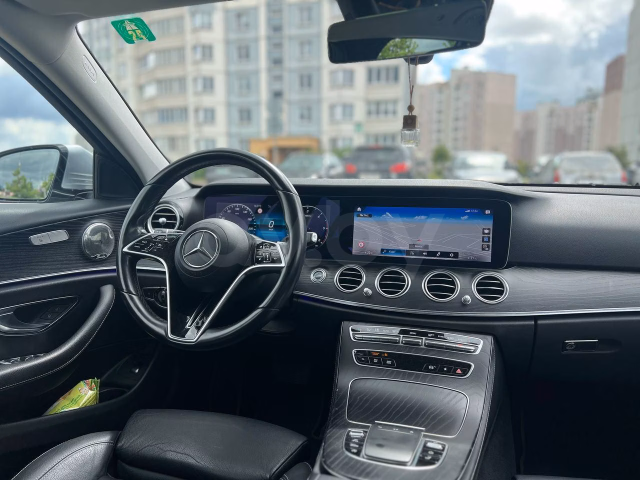 Mercedes-Benz E-Класс фото 17