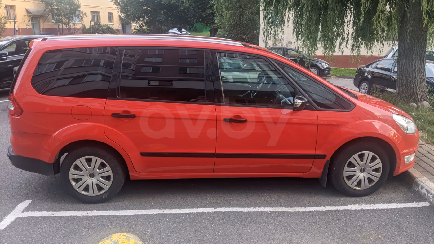 Ford Galaxy фото 4