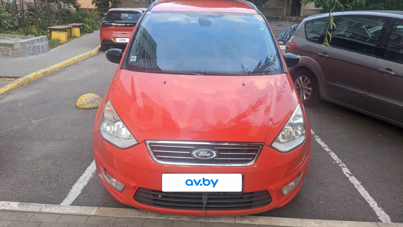 Ford Galaxy фото 2
