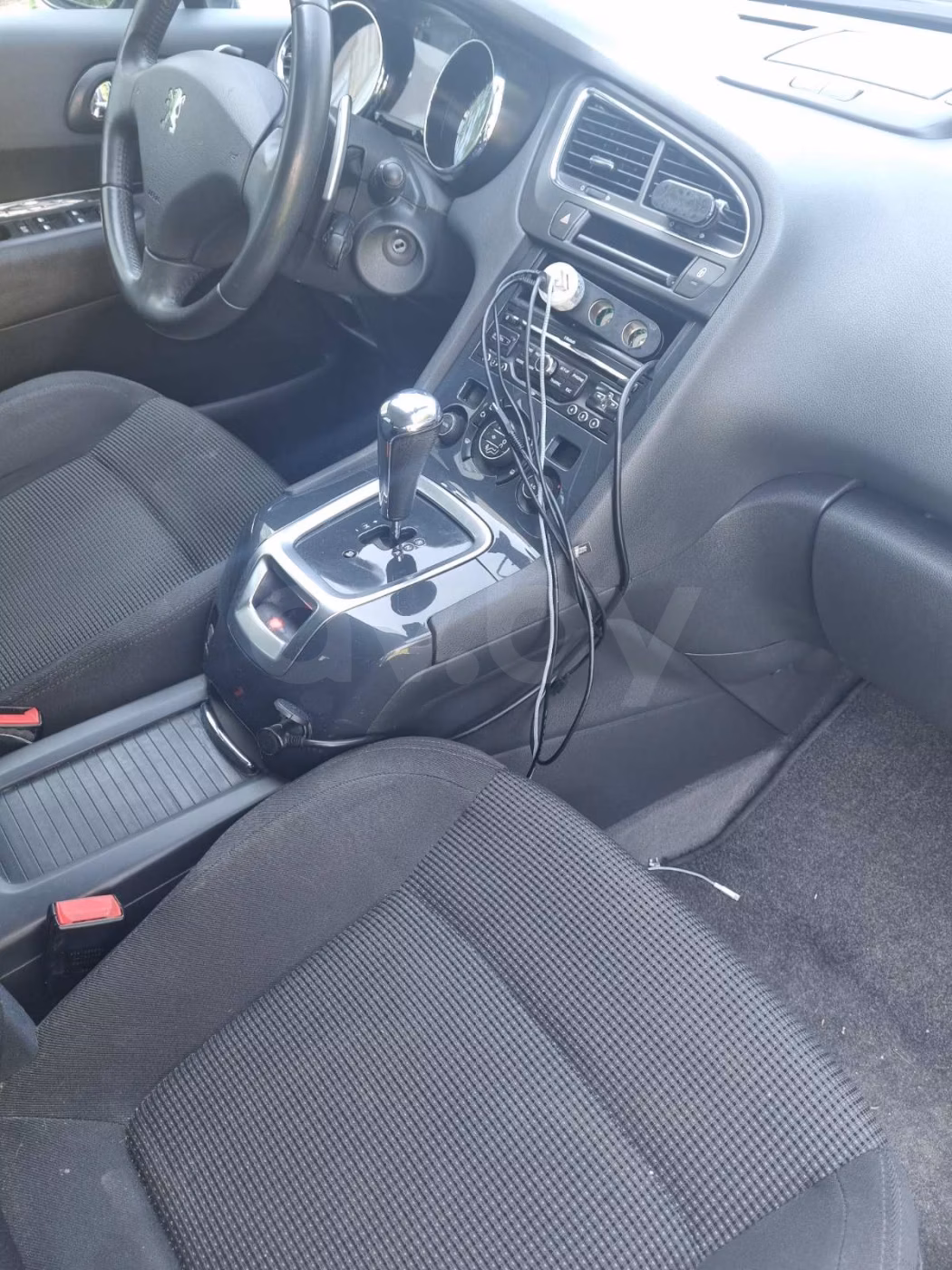 Peugeot 5008 фото 4