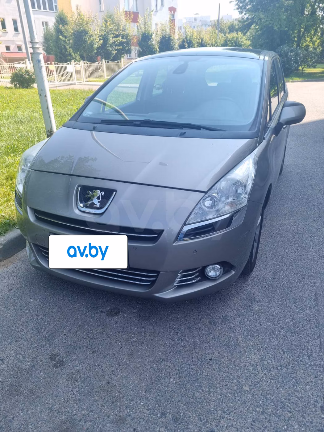 Peugeot 5008
