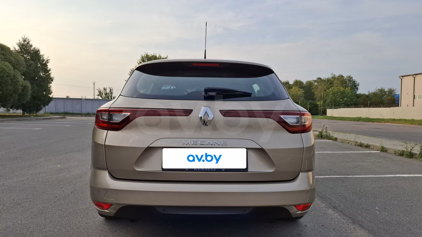 Renault Megane фото 4