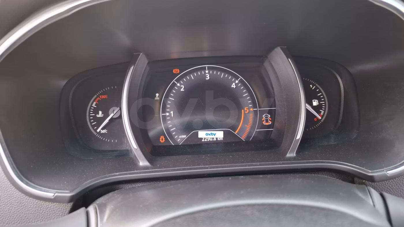 Renault Megane фото 12