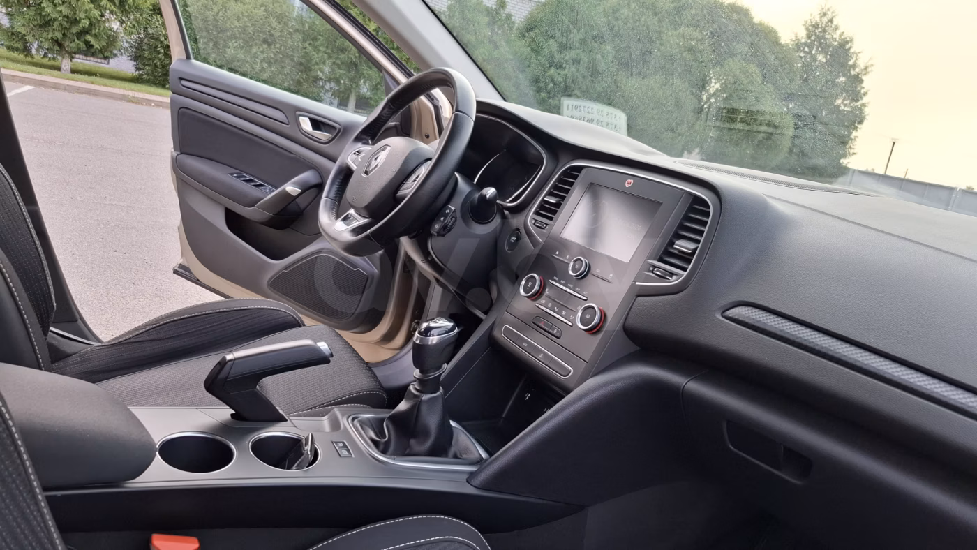 Renault Megane фото 15