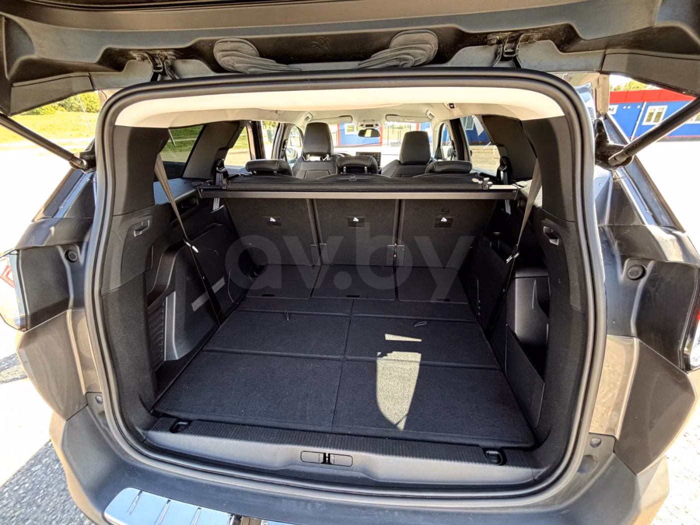 Peugeot 5008 фото 10