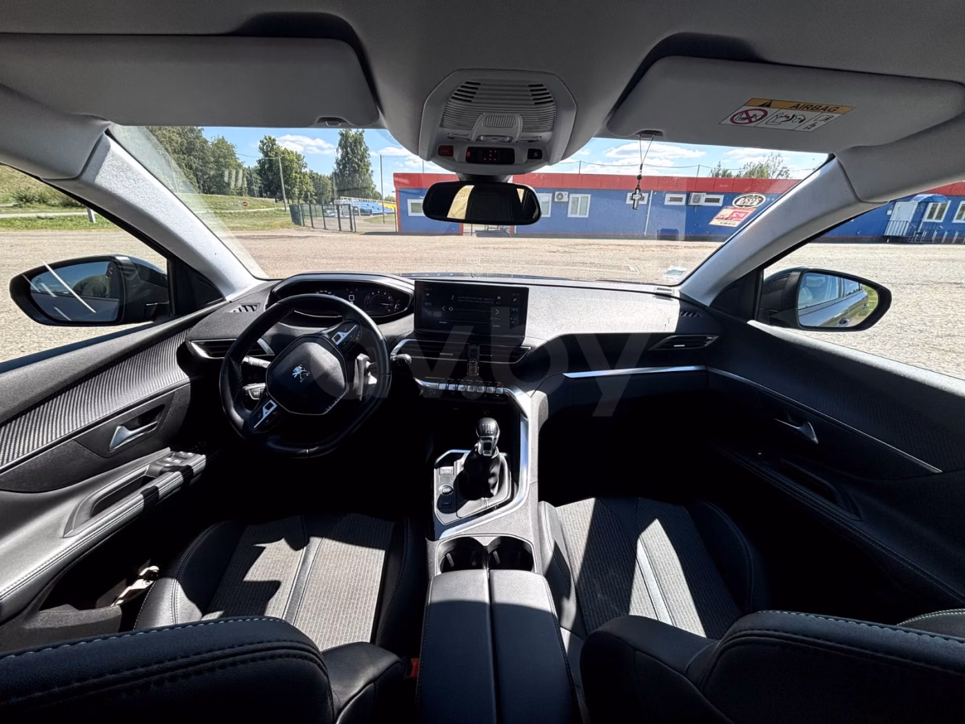Peugeot 5008 фото 14