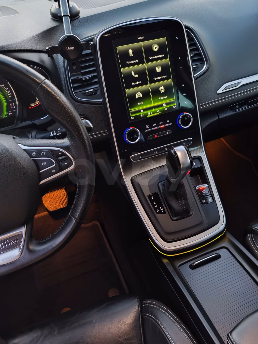 Renault Grand Scenic фото 18