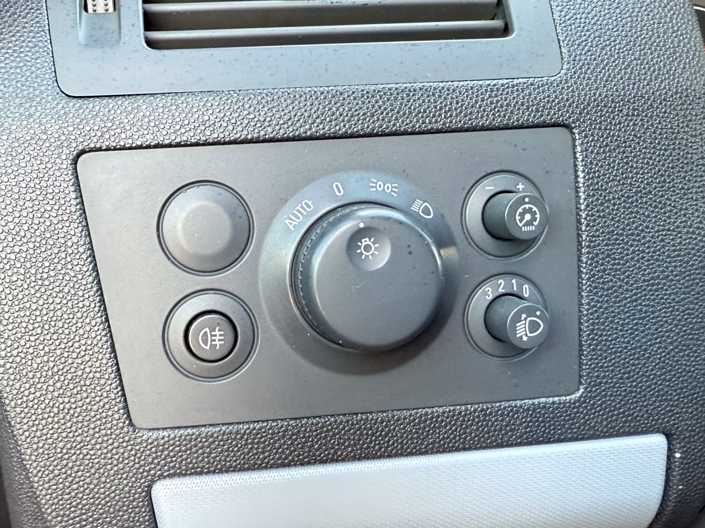 Opel Zafira фото 23