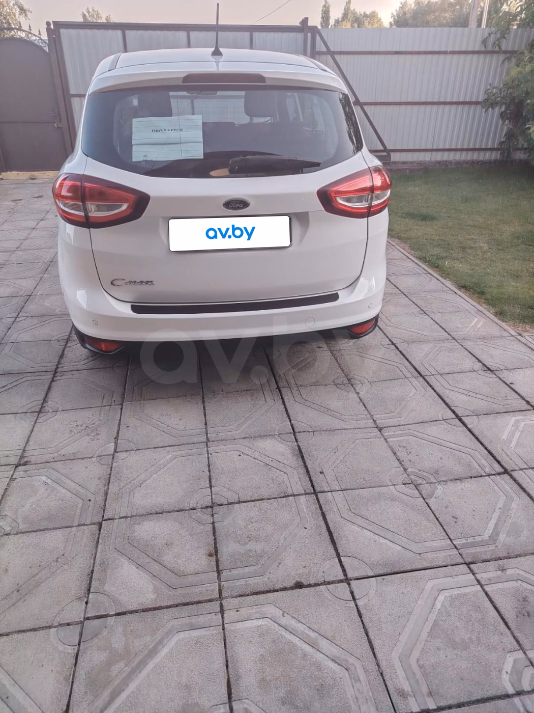 Ford C-MAX фото 9