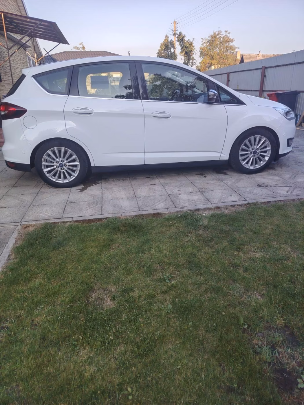 Ford C-MAX фото 6