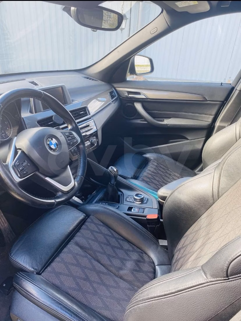 BMW X1 фото 8