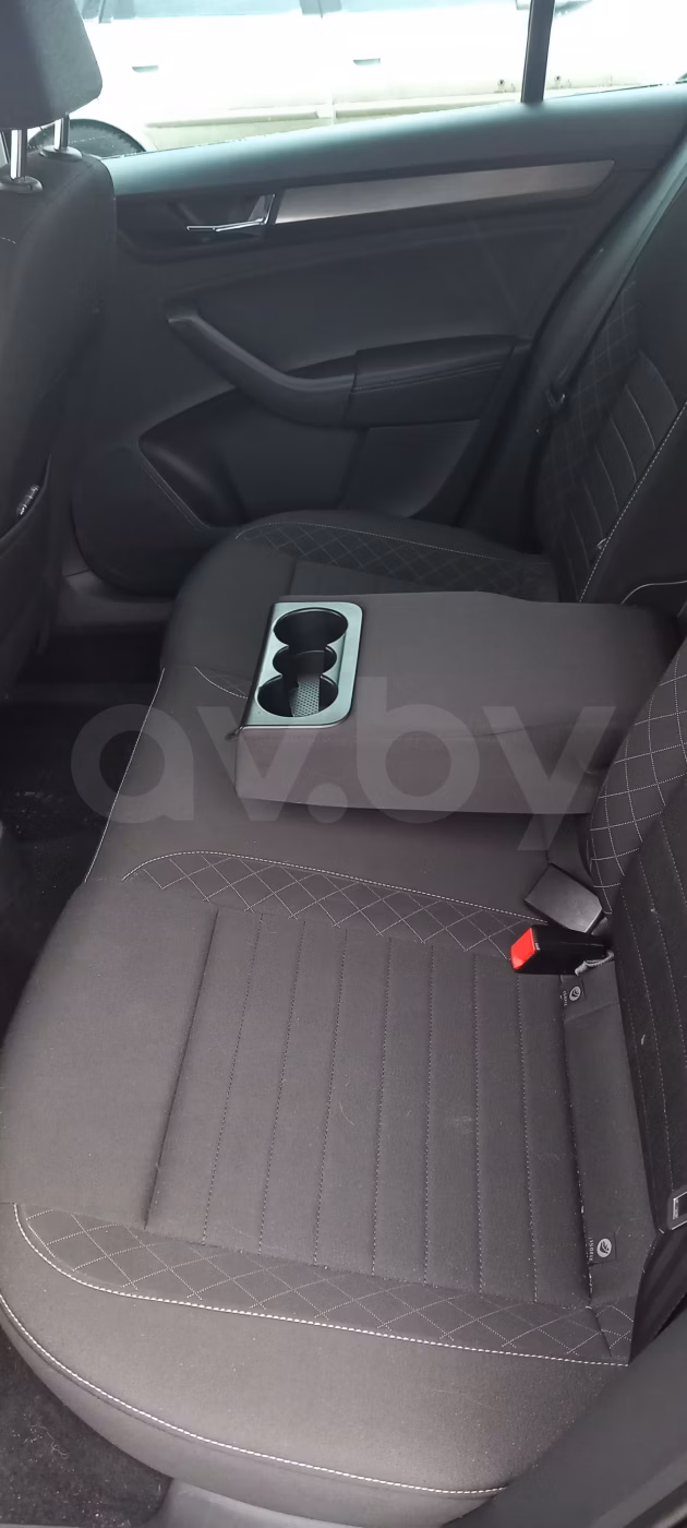 Skoda Rapid фото 4