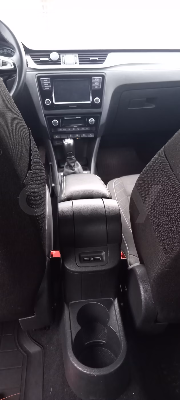 Skoda Rapid фото 3