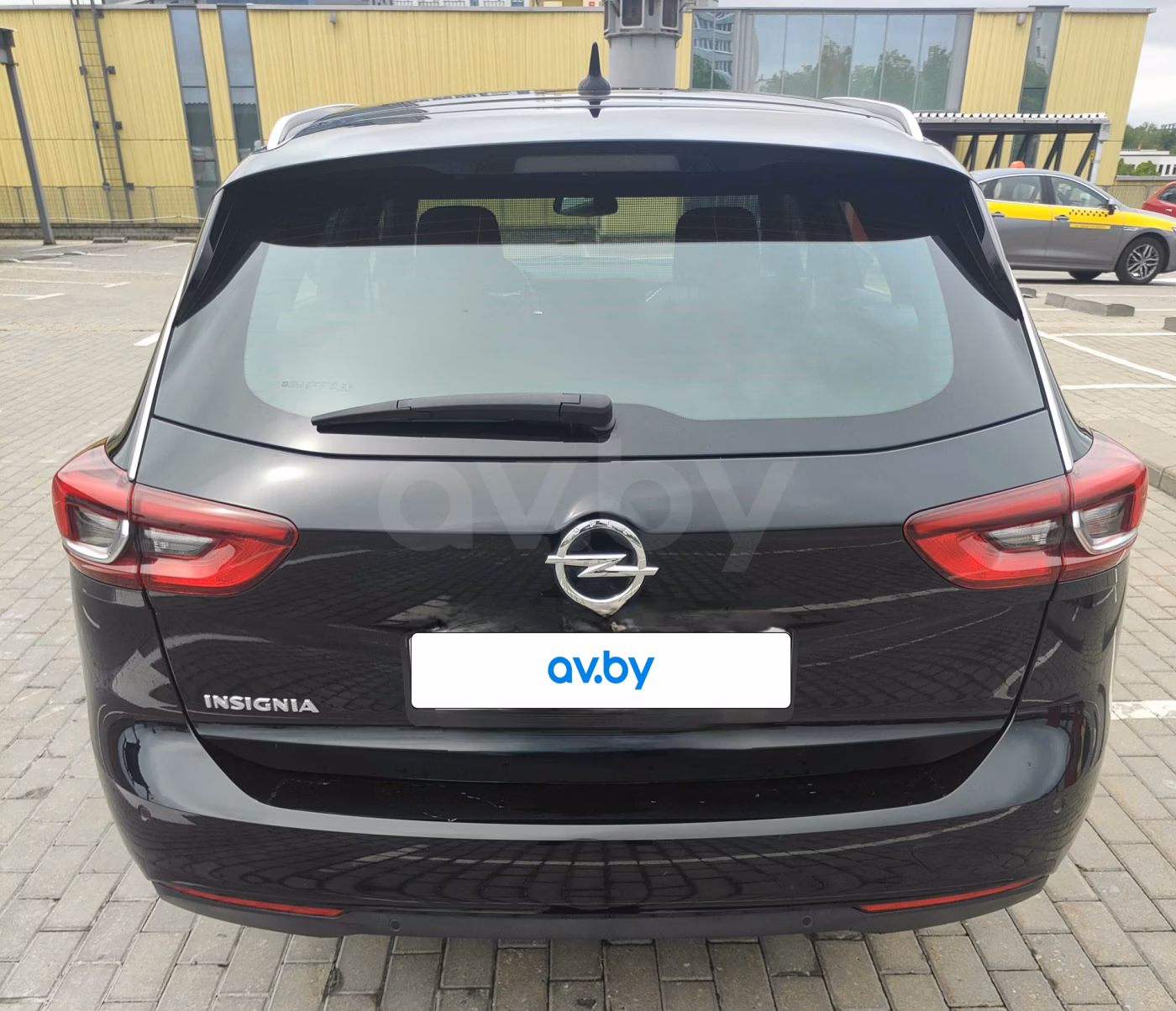 Opel Insignia фото 5
