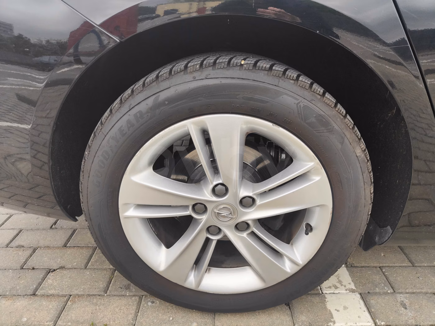 Opel Insignia фото 9